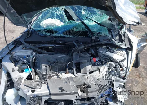 2016 Honda Accord Sport z USA, uszkodzony, nr VIN 1HGCR2F58GA155841